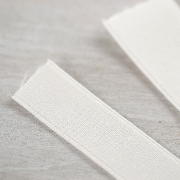薄手の平ゴム ミリ 30ミリ ホワイト 1メートル単位販売