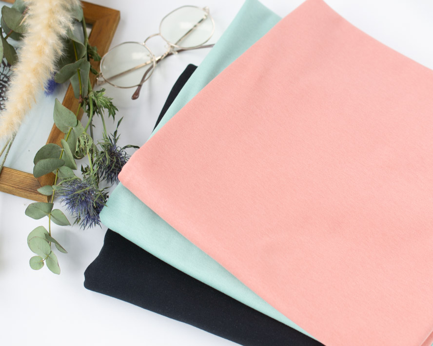 【ニット】するっとしてなめらかなフライスニット（3色）オーダーカット