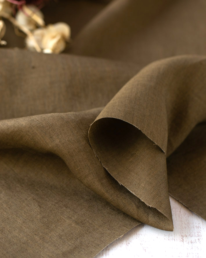 【布帛】ブラウスやシャツ向き♪リネンシーチング(カーキブラウン)