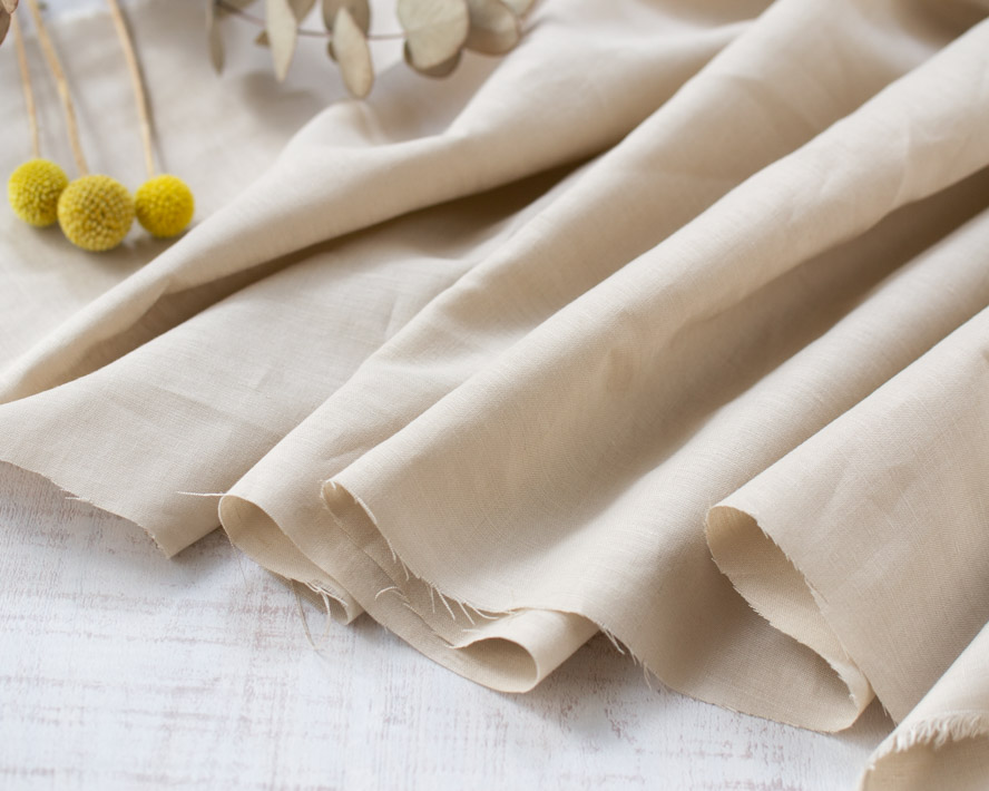 【布帛】コットンリネン薄めのシーチング（アンティークベージュ）