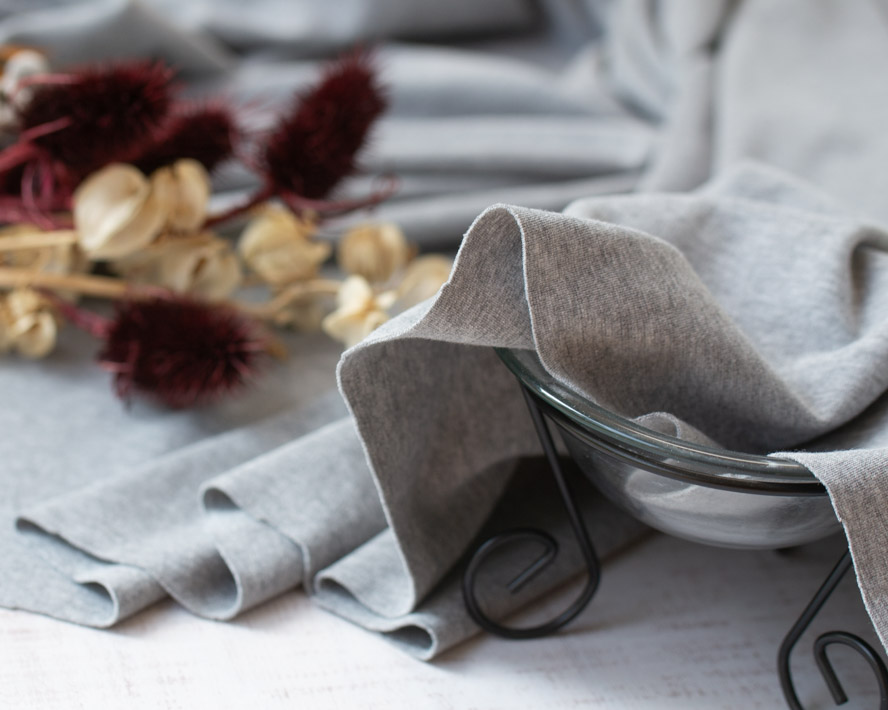 【ニット】ソフトなもっちりカジュアルポンチニット(グレー杢)