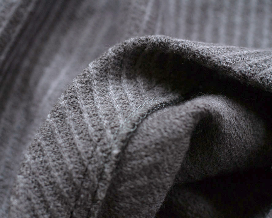 【型紙・生地キット】ななめ畔ニットで作るふわっとゆるりベストのキット（ゆったりL～LL）