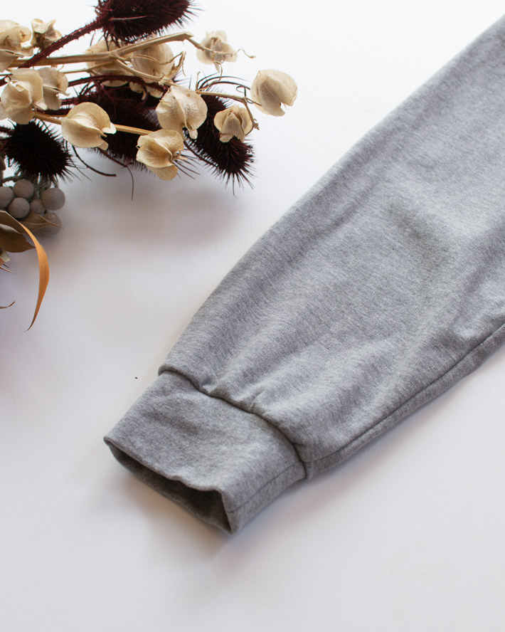 【型紙・生地キット】リラックスポンチニットで作る裾カーブワイドTシャツ（Lサイズ）