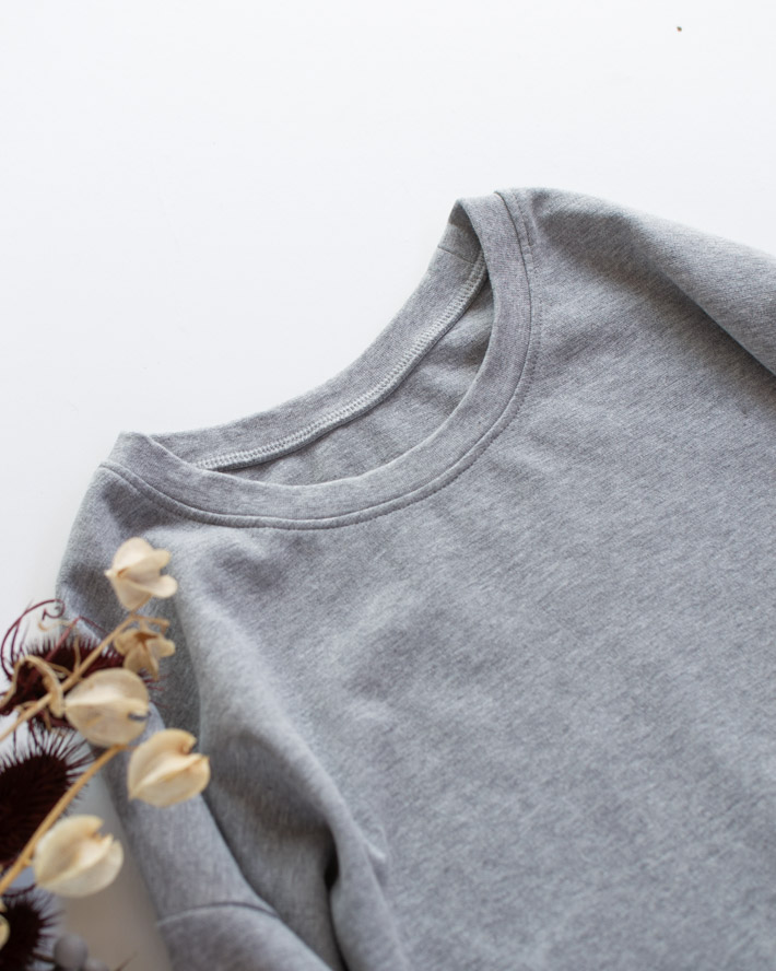 【型紙・生地キット】リラックスポンチニットで作る裾カーブワイドTシャツ（Lサイズ）