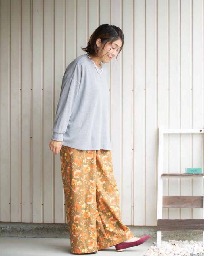 【型紙・生地キット】リラックスポンチニットで作る裾カーブワイドTシャツ（Lサイズ）