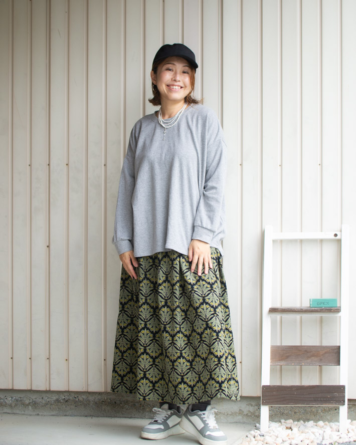 【型紙・生地キット】リラックスポンチニットで作る裾カーブワイドTシャツ（Lサイズ）