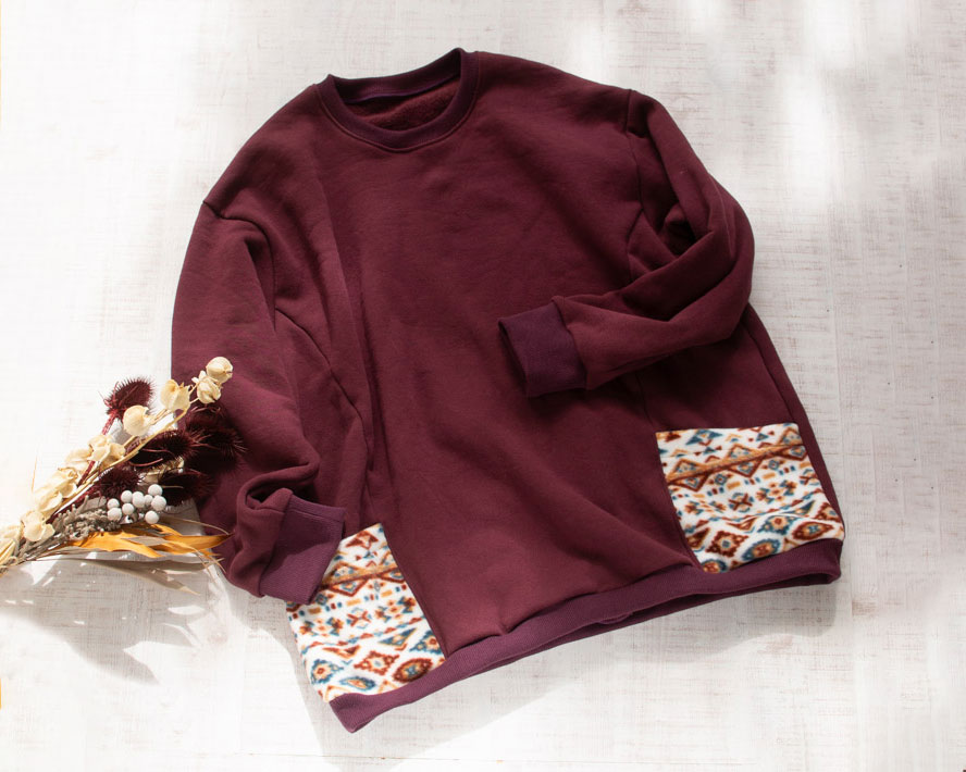 【型紙・生地キット】暖か♪ほわほわの裏起毛で作るポケット付きロングトレーナーキット(ボルドー)