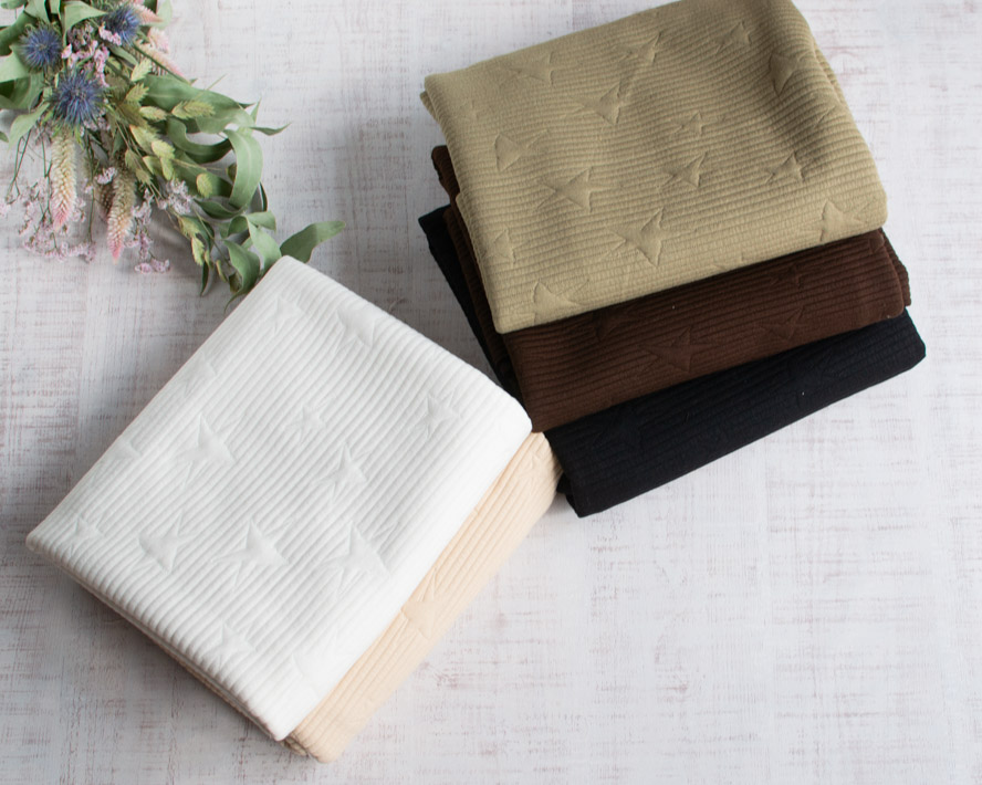 【ニット】トレーナー、ニットパンツに♪星柄キルトニット（５色）