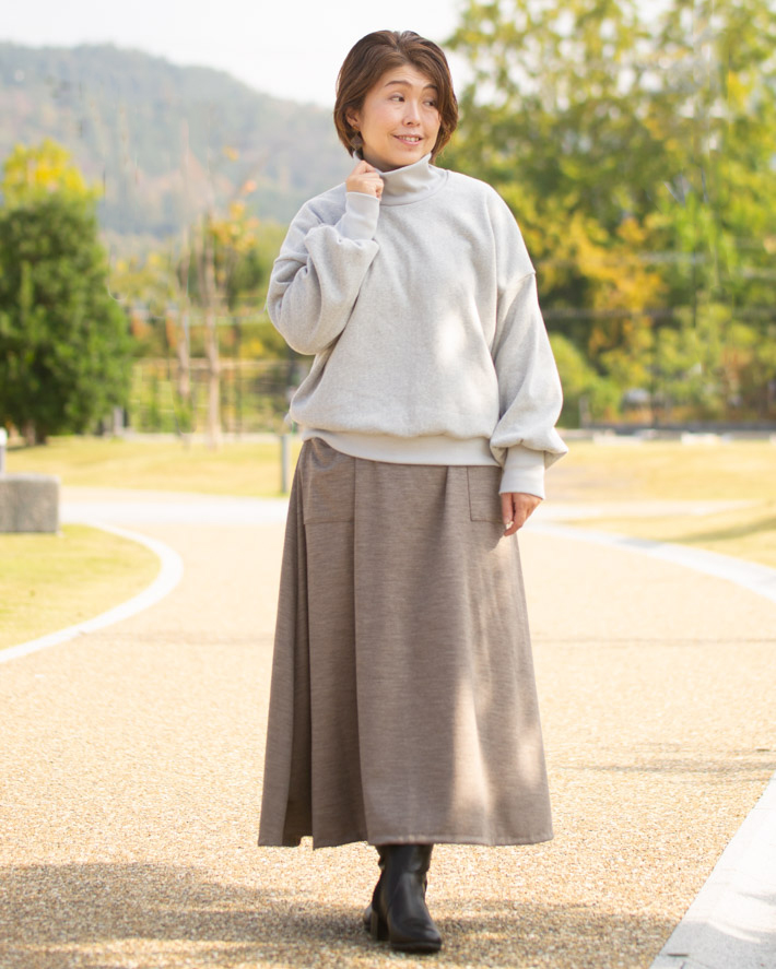 【型紙・生地キット】ボンバーヒートツィードで作るタートルネックトレーナーキット(ヘリンボーン柄)