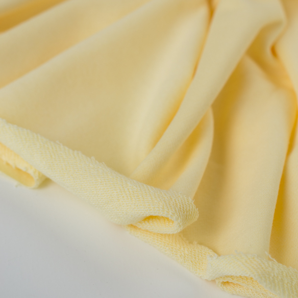 【ニット】みんなの裏毛ニット（イエローダイヤモンド）