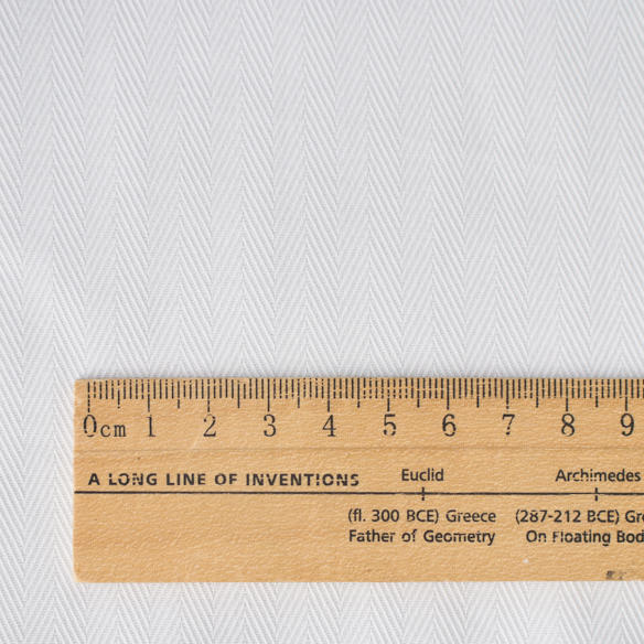 【布帛】消臭・防臭加工ブロードぐらいの厚み/綿ポリ・ヘリンボーン柄（オフホワイト）オーダーカット