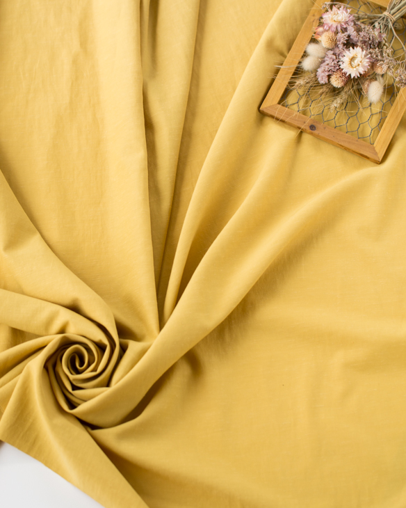 【布帛】アセテート混・スラブクロス（マスタード）