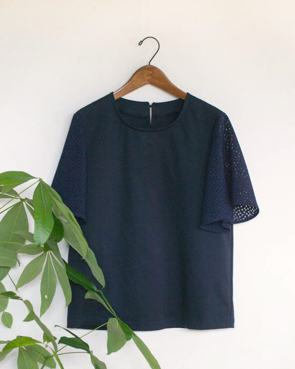 【型紙・生地キット】きれいめシルケットポンチニットと布帛袖のフレア袖Tシャツキット